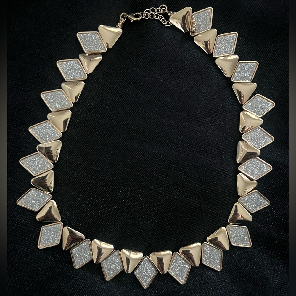 Gold and silver glitter necklace